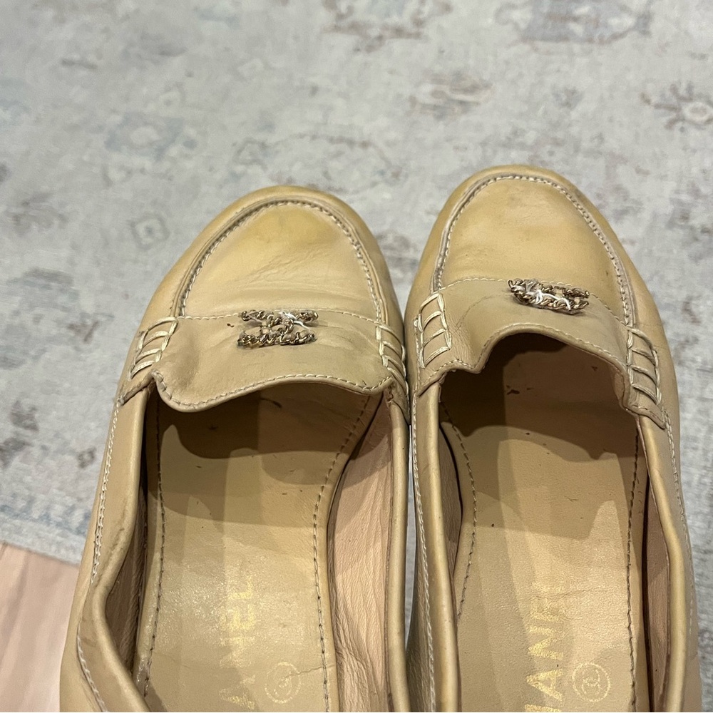 CHANEL Beige Loafers - Picture 9 of 11